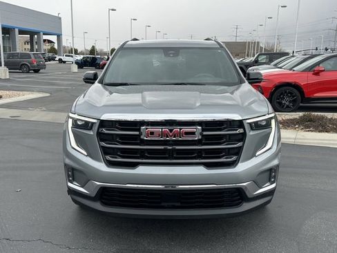 Certified 2025 GMC Acadia Elevation w/ Elevation Premium Package image 29