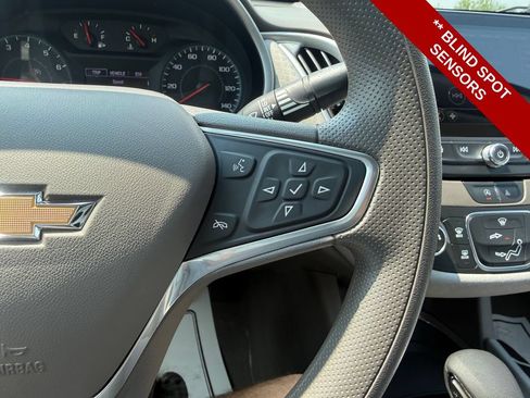 Used 2022 Chevrolet Malibu LS w/ Driver Confidence Package II FWD image 19