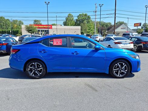 Certified 2024 Nissan Sentra SV image 9