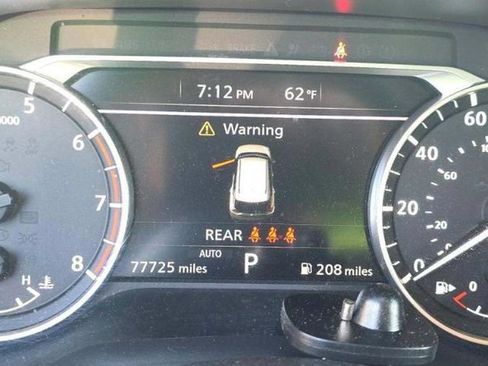 Used 2021 Nissan Rogue S AWD/4WD image 9