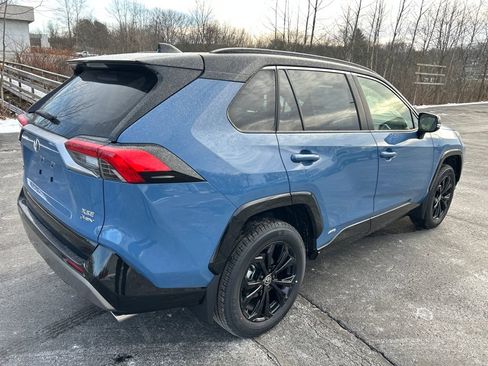 New 2025 Toyota RAV4 XSE image 5