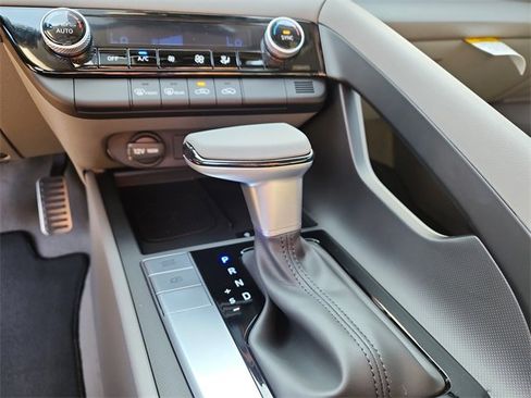 New 2025 Hyundai Elantra Sport image 21