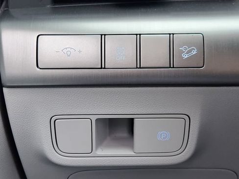 Used 2026 Hyundai Kona SEL Sport FWD image 15