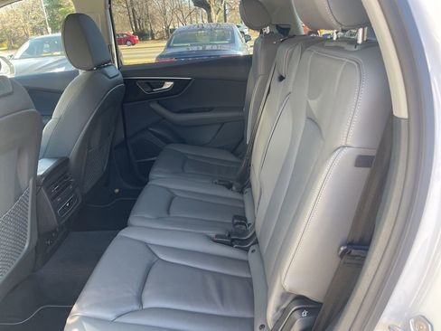 Used 2025 Audi Q7 3.0T Premium Plus image 10