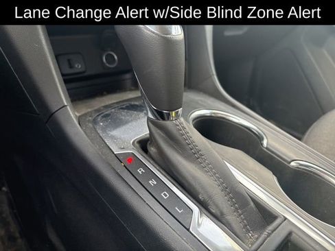 Used 2018 Chevrolet Equinox LT image 17