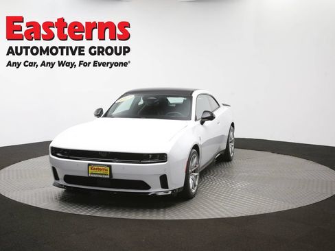 Used 2024 Dodge Charger Daytona Scat Pack w/ Plus Group AWD/4WD image 55