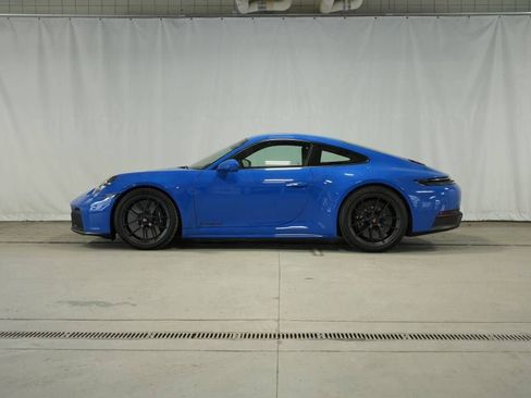 Used 2026 Porsche 911 Carrera GTS RWD image 2