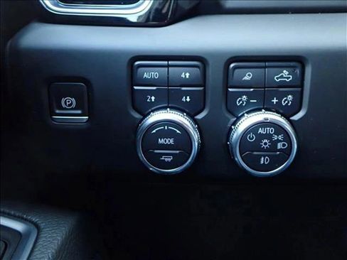 Used 2022 GMC Sierra 1500 Denali image 27