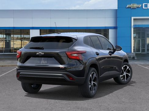 New 2026 Chevrolet Trax RS w/ Driver Confidence Package FWD image 4