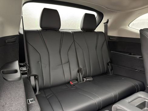 New 2026 Acura MDX Base image 17