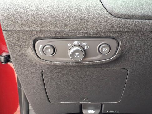 Used 2023 Buick Encore GX Select w/ Sport Touring Package FWD image 22