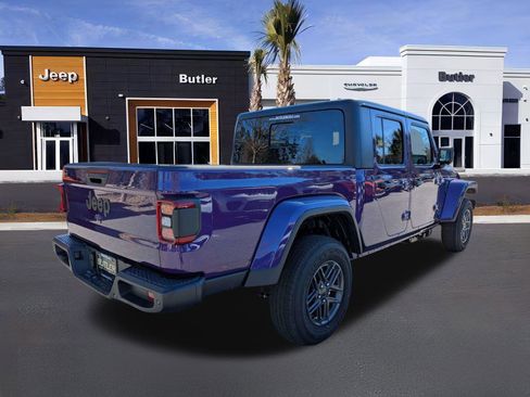 New 2026 Jeep Gladiator Sport image 6