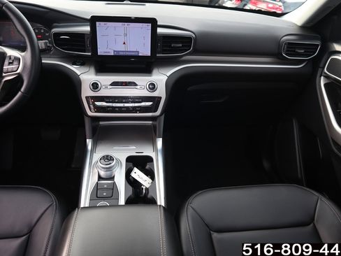 Used 2022 Ford Explorer XLT w/ Equipment Group 202A image 15