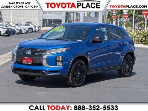 Used 2025 Mitsubishi Outlander Sport LE AWD/4WD image 1