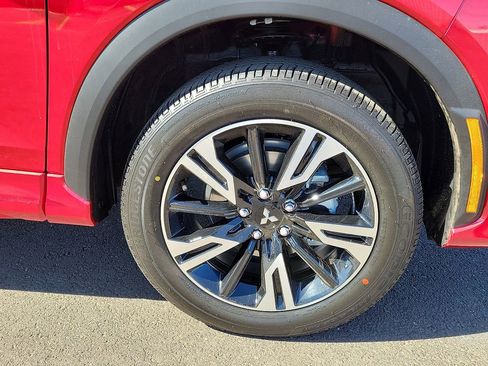 New 2026 Mitsubishi Eclipse Cross SEL image 5