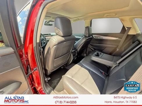 Used 2017 Cadillac XT5 Luxury FWD image 16