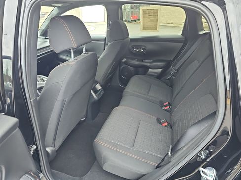 Used 2024 Honda HR-V Sport image 15