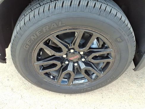 New 2026 GMC Sierra 1500 Pro w/ Pro Value Package RWD image 9