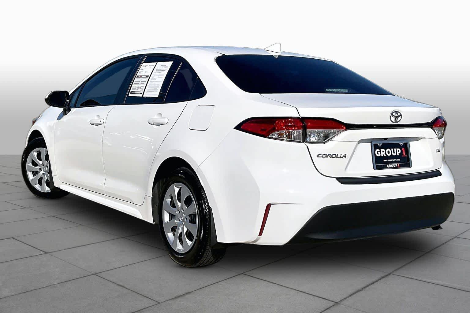 Used 2024 Toyota Corolla LE FWD image 12