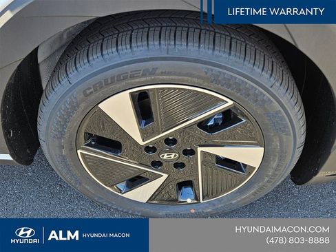 New 2026 Hyundai Ioniq 5 SE RWD image 17