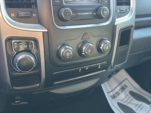 Used 2024 RAM 1500 Warlock RWD image 21