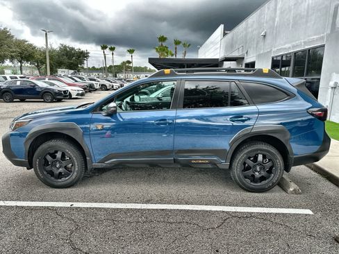 Used 2024 Subaru Outback Wilderness AWD/4WD image 5