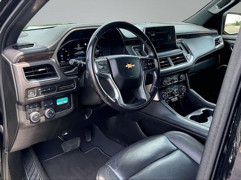 Used 2023 Chevrolet Suburban LT AWD/4WD image 14