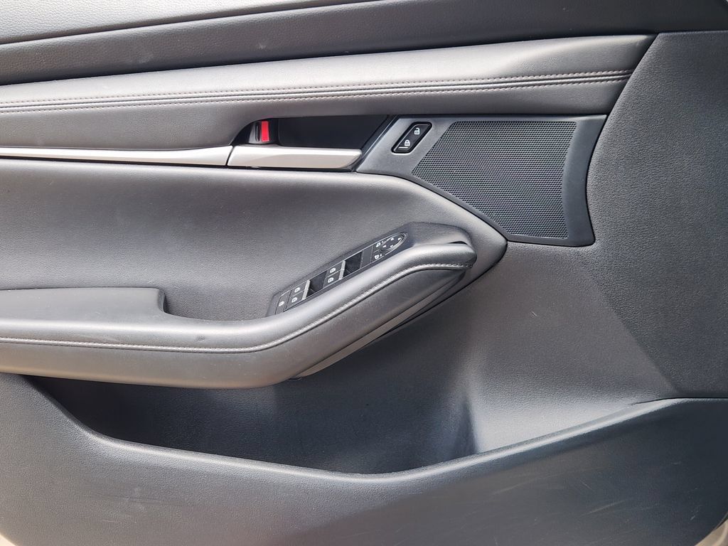 Used 2024 MAZDA MAZDA3 s FWD image 17