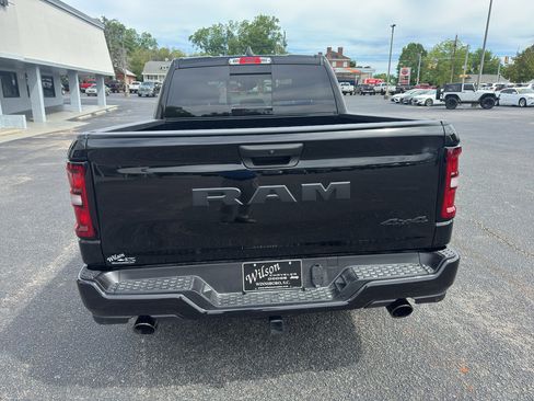 New 2026 RAM 1500 Express AWD/4WD image 7