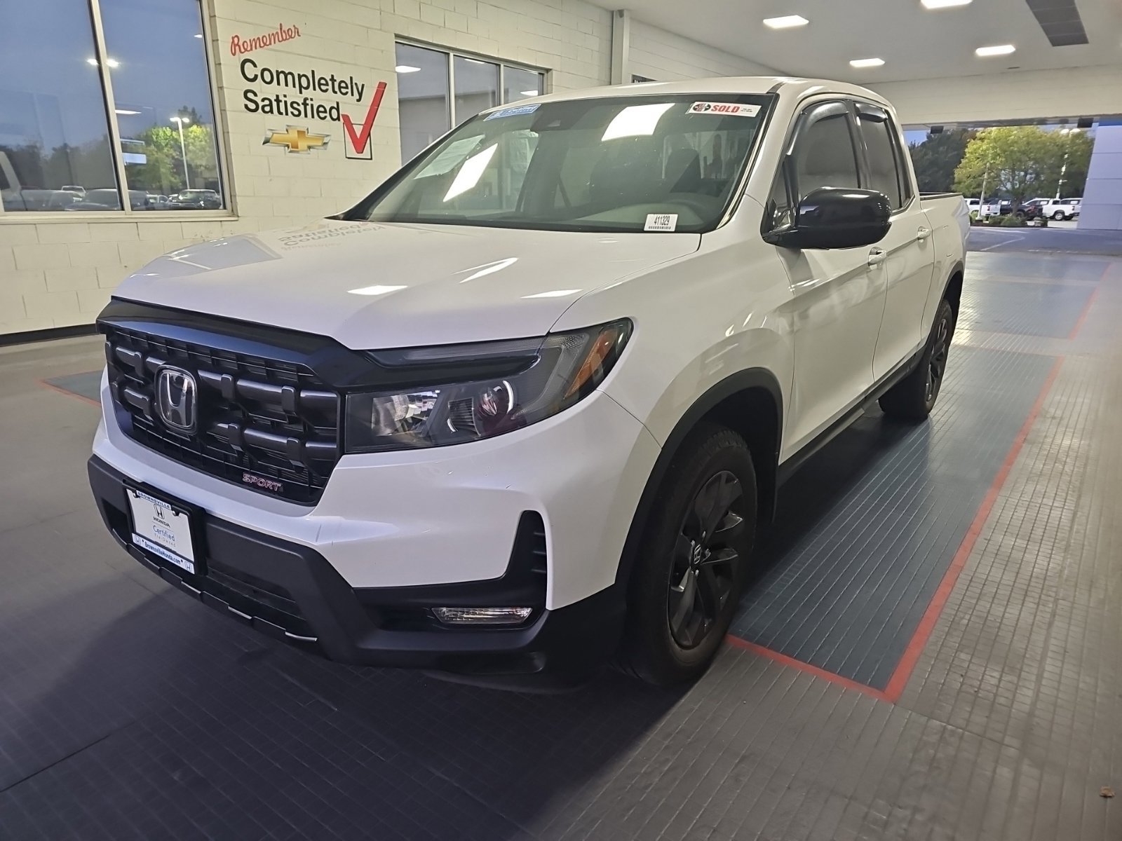 Used 2024 Honda Ridgeline Sport image 1