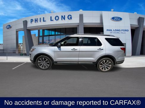 Used 2018 Ford Explorer Platinum AWD/4WD image 2