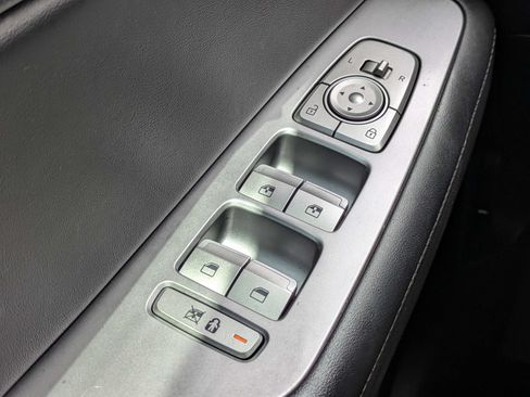 Used 2023 Hyundai Palisade Limited FWD image 32