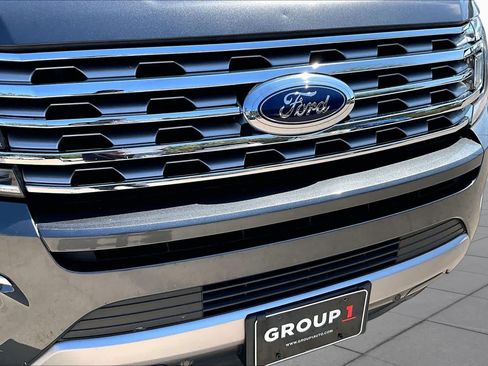 Used 2019 Ford Expedition Limited w/ Equipment Group 301A RWD image 30