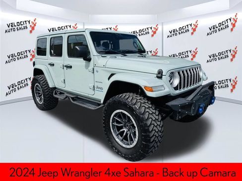 Used 2024 Jeep Wrangler Unlimited Sahara AWD/4WD image 1