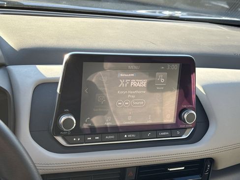 Used 2021 Nissan Rogue SV image 24