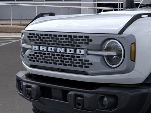 New 2026 Ford Bronco Badlands AWD/4WD image 19