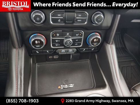 Used 2023 Chevrolet Tahoe RST w/ Luxury Package image 28