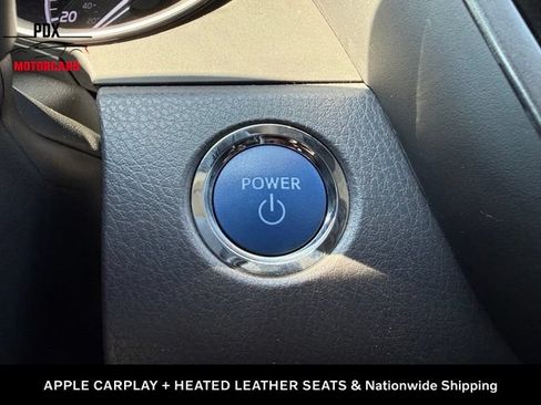 Used 2022 Toyota Camry XLE FWD image 32