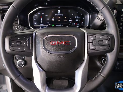 Used 2024 GMC Sierra 2500 SLE image 3