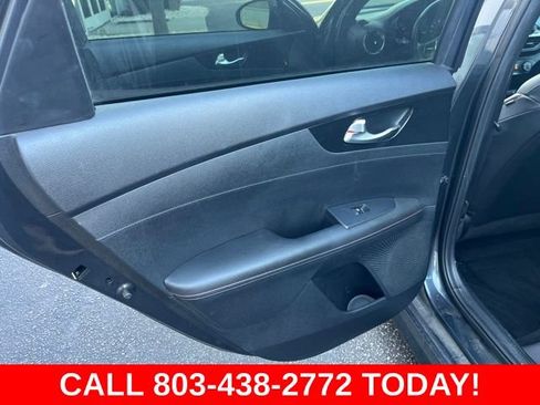 Used 2020 Kia Forte GT FWD image 12