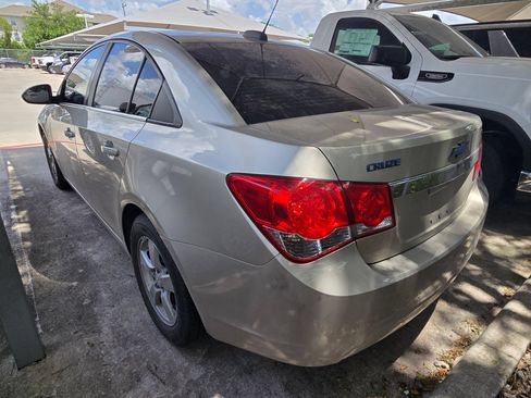 Certified 2016 Chevrolet Cruze LT FWD image 5