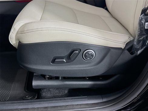 New 2026 Genesis GV70 2.5T AWD/4WD image 20
