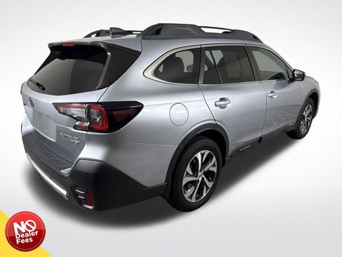 Used 2020 Subaru Outback Limited XT w/ Popular Package #2 AWD/4WD image 3
