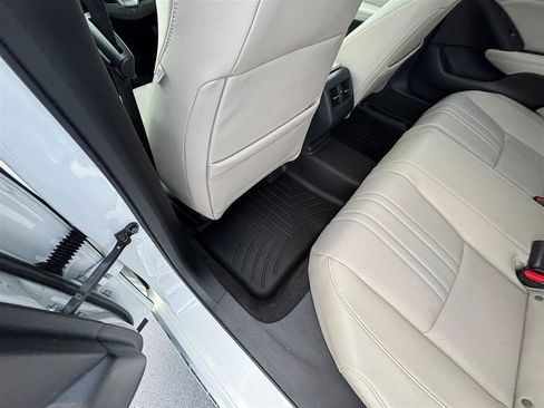 Used 2019 Honda Accord Touring image 28