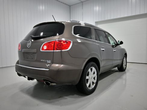Used 2009 Buick Enclave CXL w/ Entertainment Package #4 AWD/4WD image 32