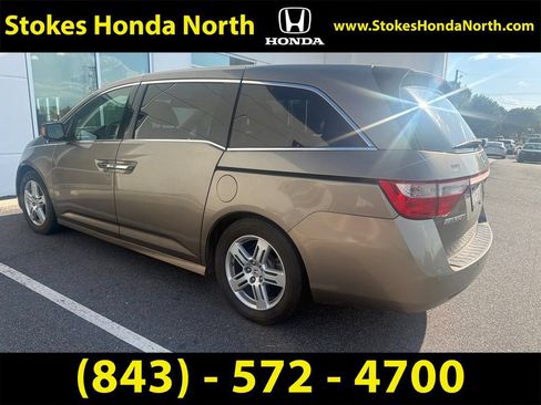 Used 2013 Honda Odyssey Touring image 4