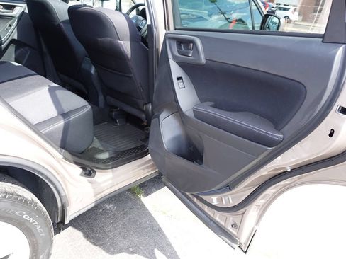Used 2015 Subaru Forester 2.5i Premium w/ All-Weather Package AWD/4WD image 23