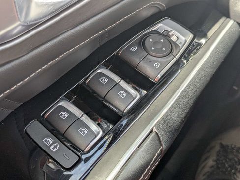 Used 2021 Kia Sorento SX AWD/4WD image 34