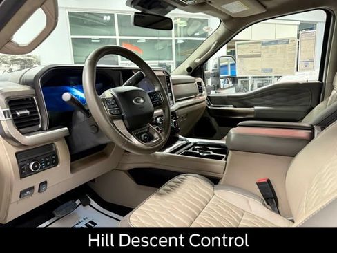 New 2026 Ford F250 Platinum w/ Platinum Plus Package AWD/4WD image 14