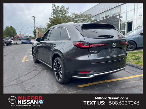 Used 2024 MAZDA CX-90 Plug-In Hybrid w/ Premium Pkg AWD/4WD image 3